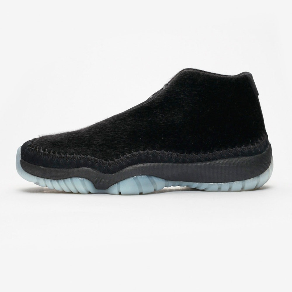 NWOT Nike Air Jordan Future Sneakers Sz 9.5